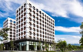 Lakeshore Hotel Yilan